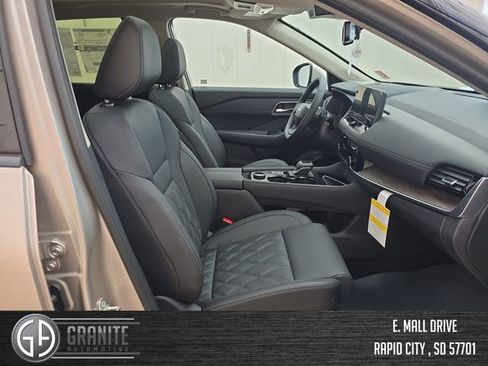 New 2026 Nissan Rogue Platinum w/ Platinum Premium Package AWD/4WD image 38