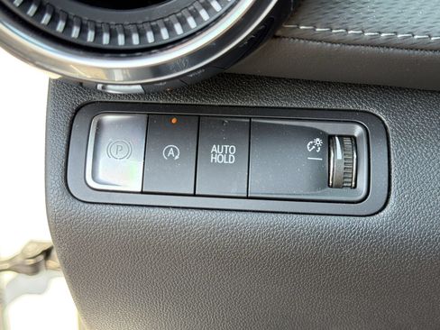 Used 2026 Chevrolet Equinox LT w/ Convenience Package II FWD image 17