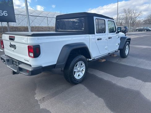 Used 2020 Jeep Gladiator Sport w/ Quick Order Package 24S image 5