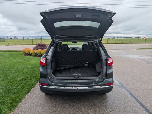 Used 2018 Chevrolet Equinox Premier AWD/4WD image 8