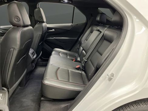 Used 2024 Chevrolet Equinox RS w/ RS Leather Package image 29