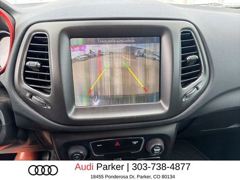 Used 2018 Jeep Compass Trailhawk w/ Leather Interior Group AWD/4WD image 7