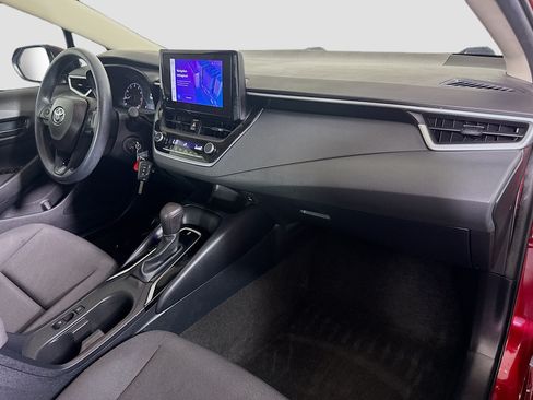 Used 2023 Toyota Corolla LE FWD image 29