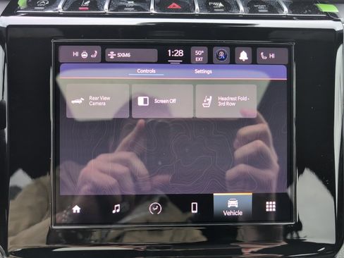 New 2025 Jeep Grand Cherokee L Laredo image 35