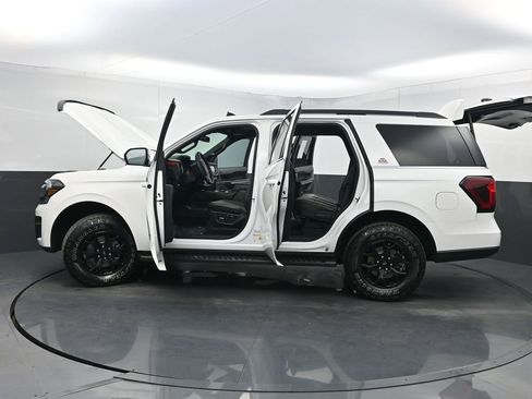 Used 2023 Ford Expedition Timberline image 38