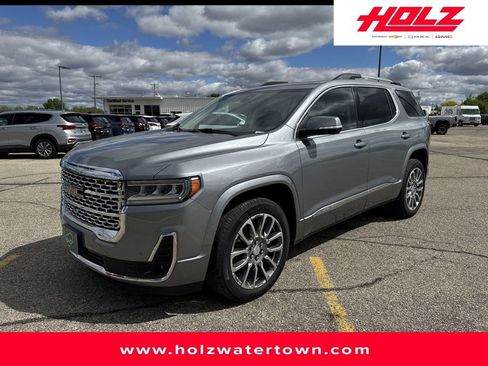 Used 2023 GMC Acadia Denali w/ Denali Ultimate Package AWD/4WD image 1
