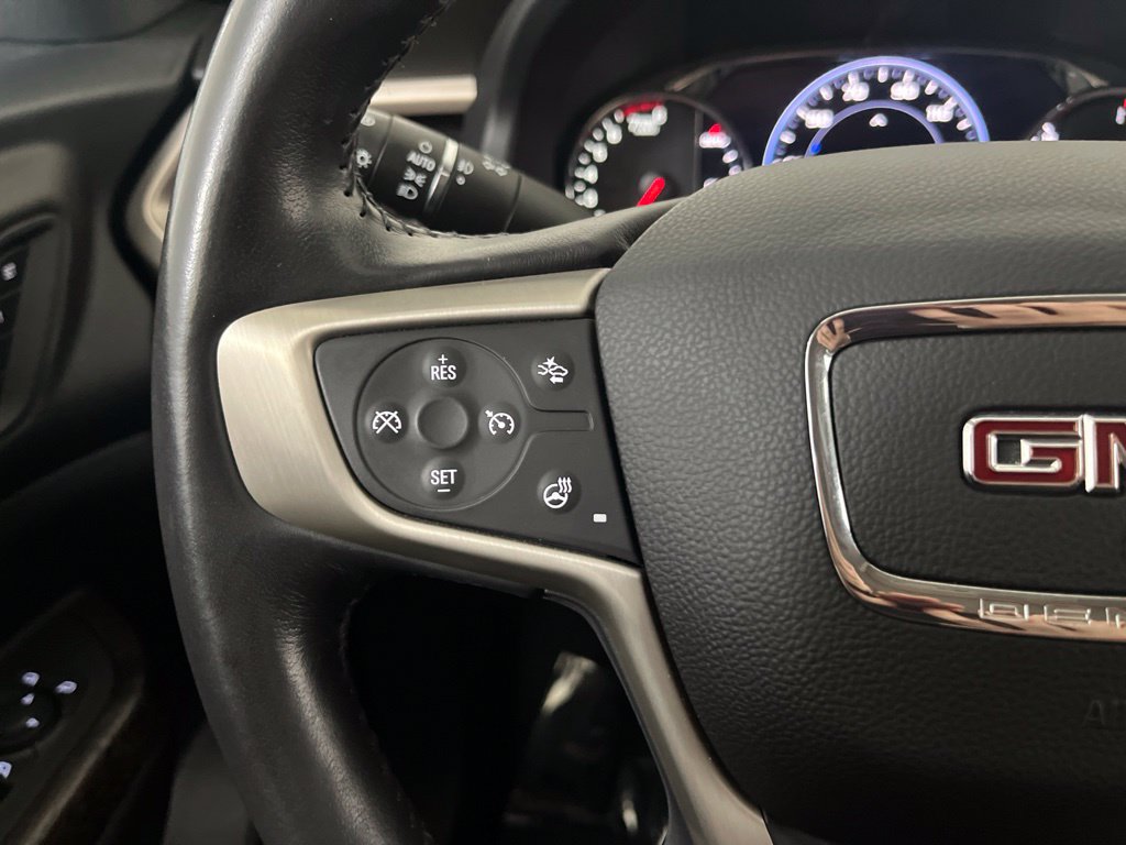 Used 2022 GMC Acadia Denali AWD/4WD image 59