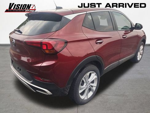 Used 2023 Buick Encore GX Preferred w/ Cold Weather Comfort Package AWD/4WD image 5