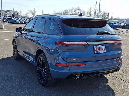 Used 2025 Lincoln Corsair AWD w/ Equipment Group 101A image 4