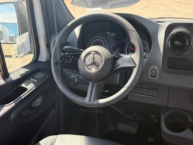 New 2026 Mercedes-Benz Sprinter 2500 image 24