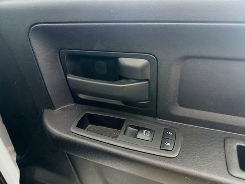 Used 2019 RAM 1500 Express image 30