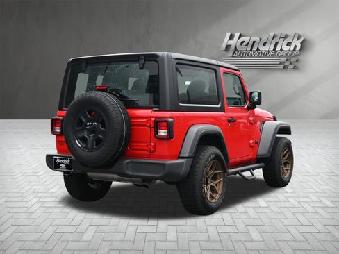 Used 2024 Jeep Wrangler Sport AWD/4WD image 10