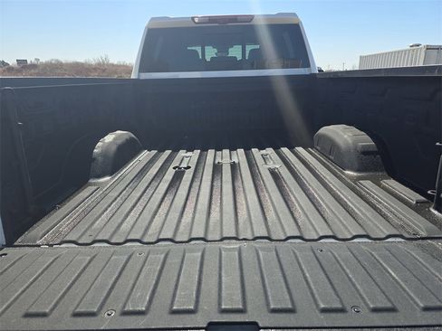 Used 2024 GMC Sierra 2500 Denali Ultimate w/ Max Trailering Package image 12