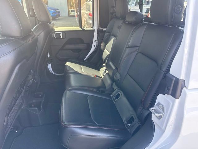 Used 2022 Jeep Gladiator Rubicon w/ LED Lighting Group AWD/4WD image 29
