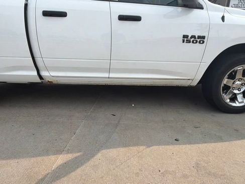 Used 2018 RAM 1500 Express w/ Express Value Package AWD/4WD image 8