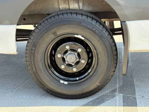 Used 2024 Mercedes-Benz Sprinter 3500 image 19