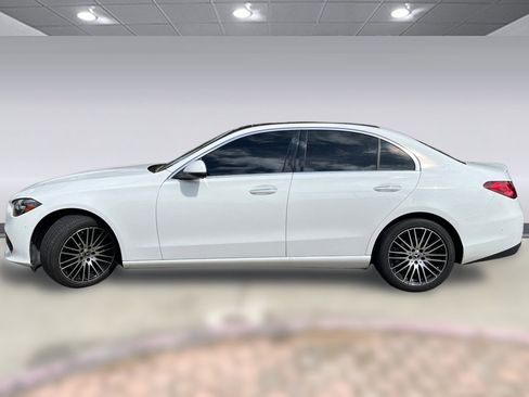 Used 2023 Mercedes-Benz C 300 Sedan image 2