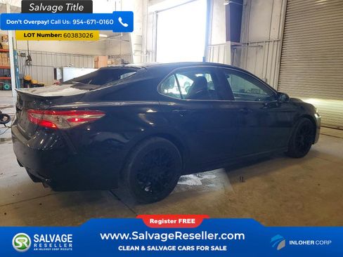 Used 2020 Toyota Camry SE w/ Audio Package AWD/4WD image 4