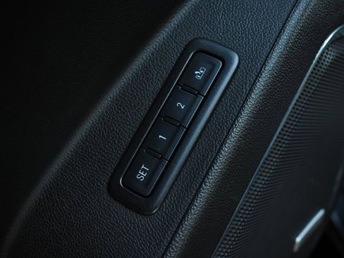 Used 2016 Chevrolet Tahoe LT w/ Luxury Package image 17