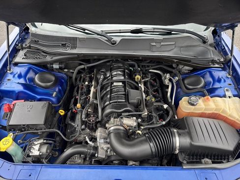 Used 2020 Dodge Challenger R/T image 9