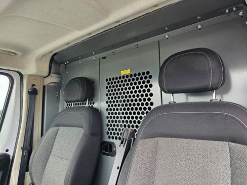 Used 2021 RAM ProMaster 2500 FWD image 24