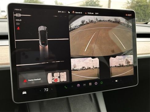 Used 2023 Tesla Model Y Performance image 18