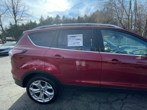 Used 2017 Ford Escape Titanium w/ Equipment Group 301A image 10