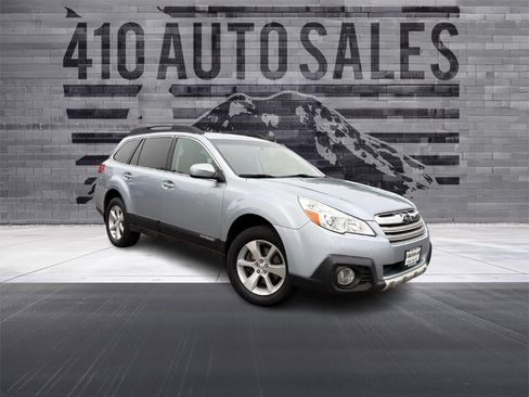 Used 2013 Subaru Outback 3.6R Limited AWD/4WD image 1