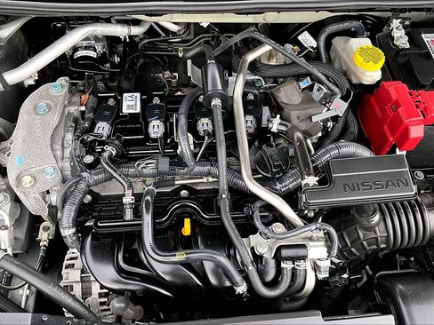 Used 2023 Nissan Sentra SR FWD image 31