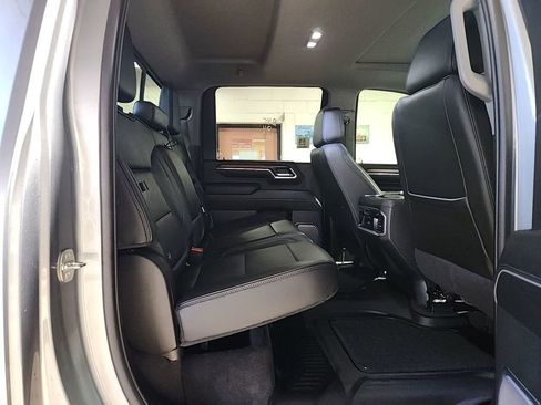 Used 2024 GMC Sierra 2500 Denali w/ Denali Reserve Package image 3