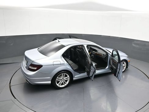 Used 2013 Mercedes-Benz C 300 4MATIC Sedan image 46
