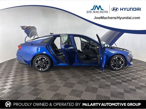 Used 2023 Kia K5 GT-Line image 14