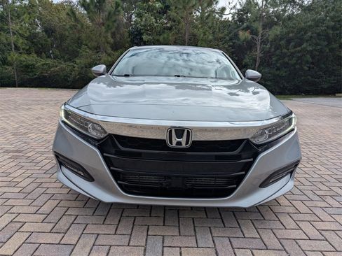 Used 2018 Honda Accord EX-L image 2