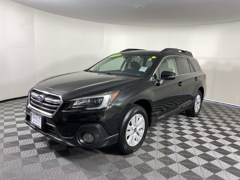 Used 2018 Subaru Outback 2.5i Premium AWD/4WD image 4