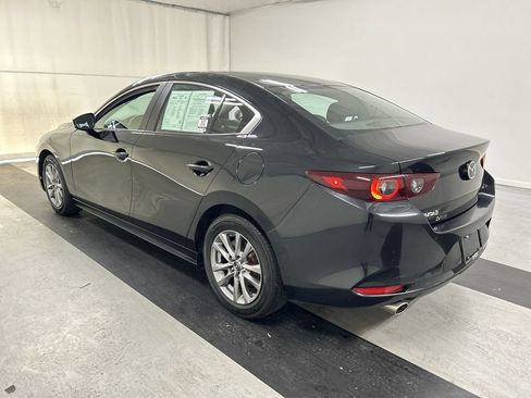 Used 2024 MAZDA MAZDA3 s FWD image 7