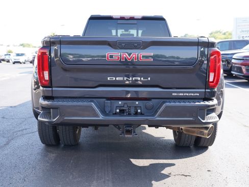 Used 2020 GMC Sierra 3500 Denali w/ Denali Ultimate Package AWD/4WD image 7