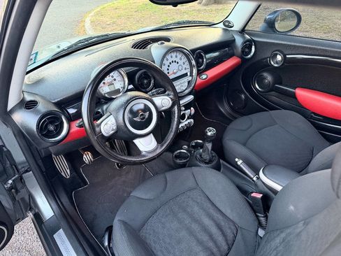 Used 2010 MINI Cooper S FWD image 7