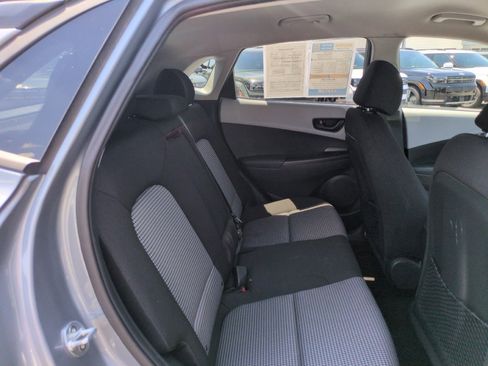 Used 2020 Hyundai Kona SEL FWD image 19
