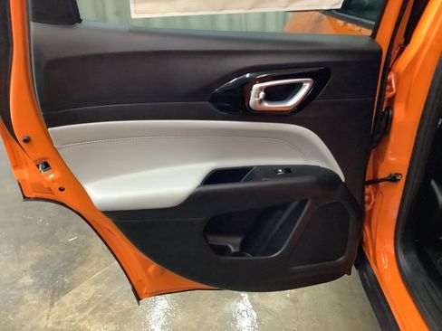 New 2026 Jeep Compass Limited image 24