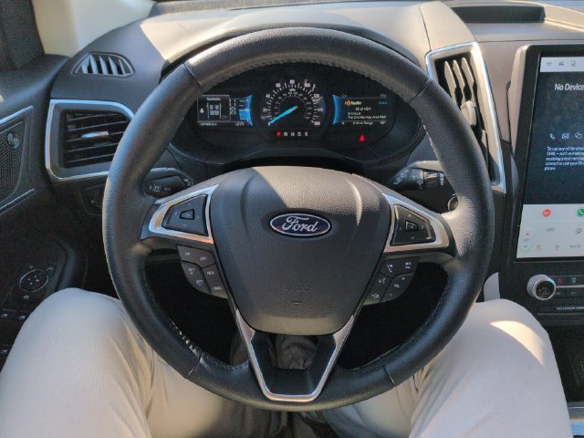 Certified 2024 Ford Edge Titanium AWD/4WD image 32