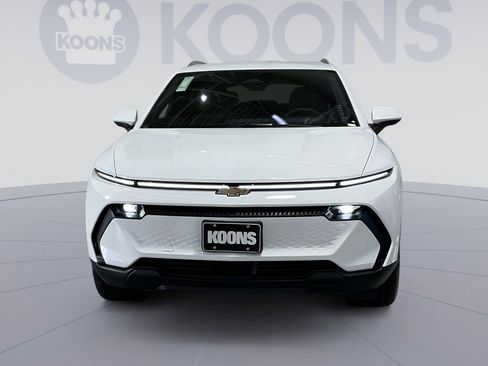 New 2026 Chevrolet Equinox EV LT image 19