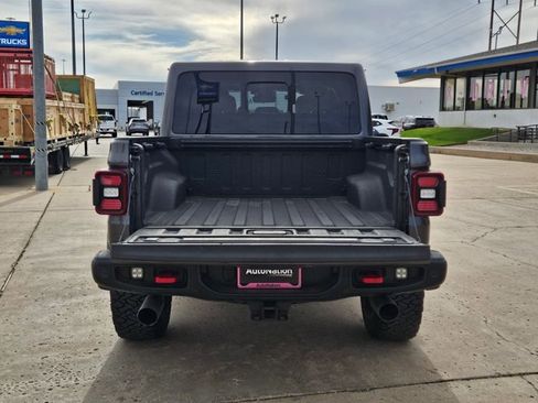 Used 2020 Jeep Gladiator Rubicon image 6
