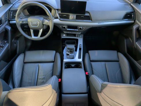 Used 2024 Audi Q5 2.0T Premium image 29