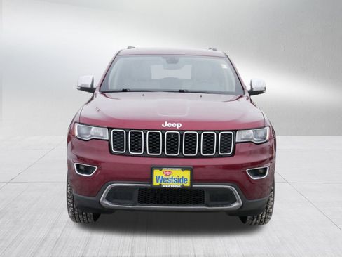 Used 2020 Jeep Grand Cherokee Limited w/ Luxury Group II image 2