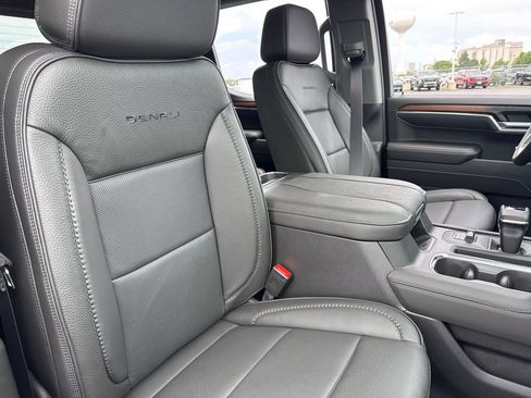 New 2026 GMC Sierra 1500 Denali AWD/4WD image 37
