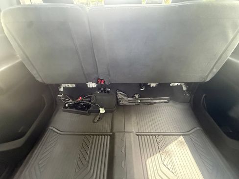 Used 2023 Chevrolet Silverado 2500 LT w/ Convenience Package AWD/4WD image 31