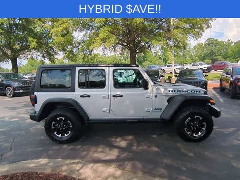 Used 2024 Jeep Wrangler Unlimited Rubicon 4xe AWD/4WD image 6