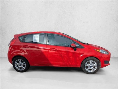 Used 2014 Ford Fiesta SE image 4