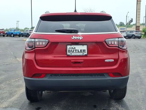 Used 2025 Jeep Compass Latitude AWD/4WD image 21