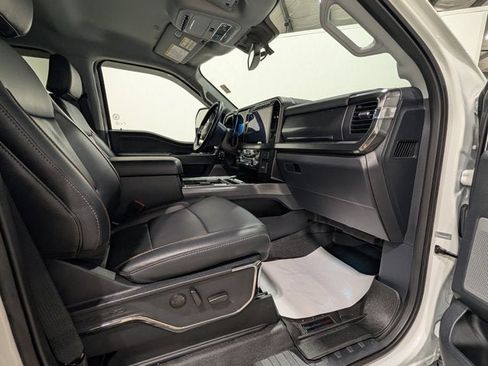 Used 2024 Ford F250 Lariat image 23